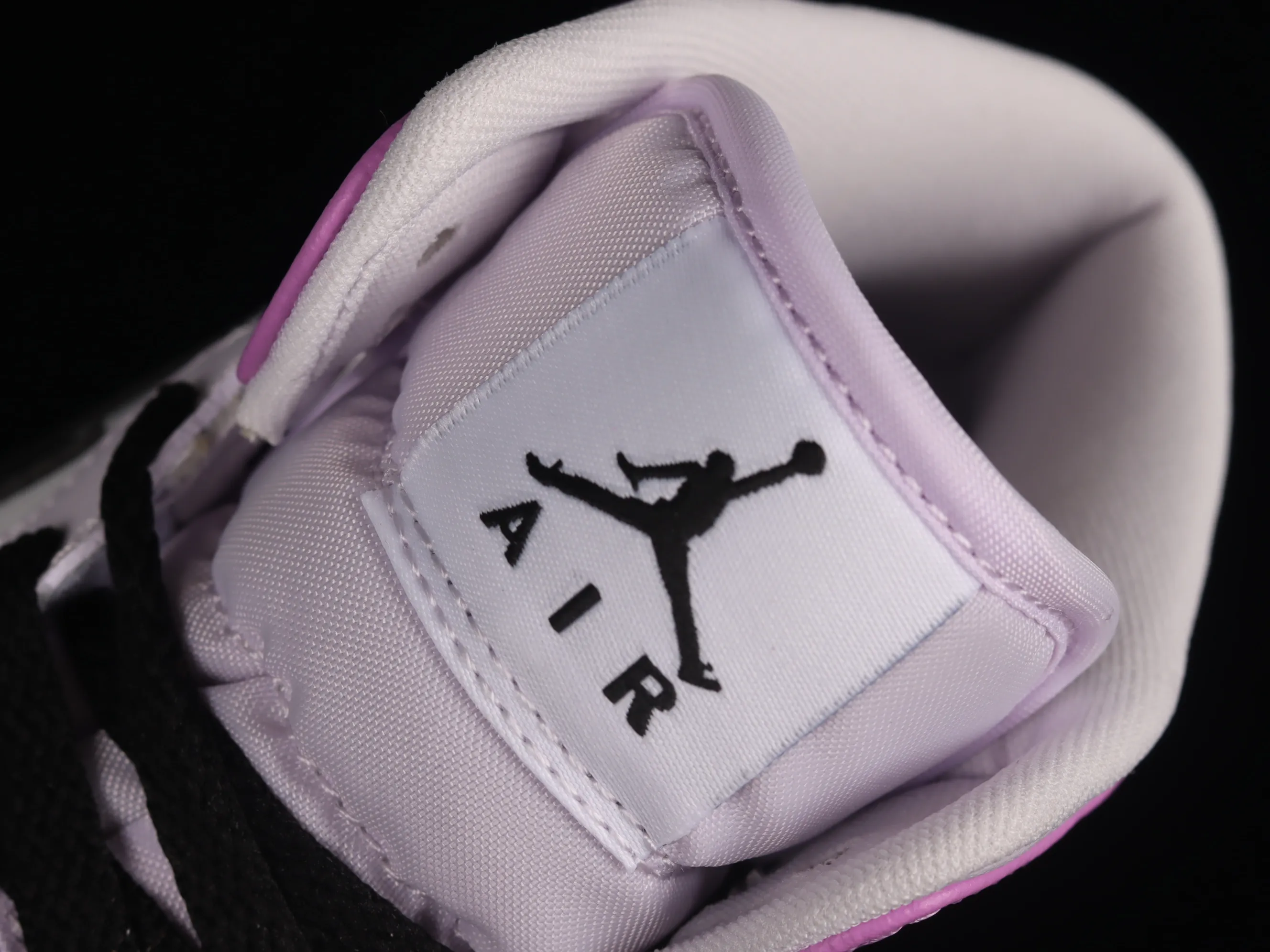 All categories Air Jordan Jordan series basketball shoes Air Jordan 1 Mid G version pure original Air Jordan 1 Mid GS AJ1 Joe 1 gradient grape purple mid-top basketball shoes DQ8423-501